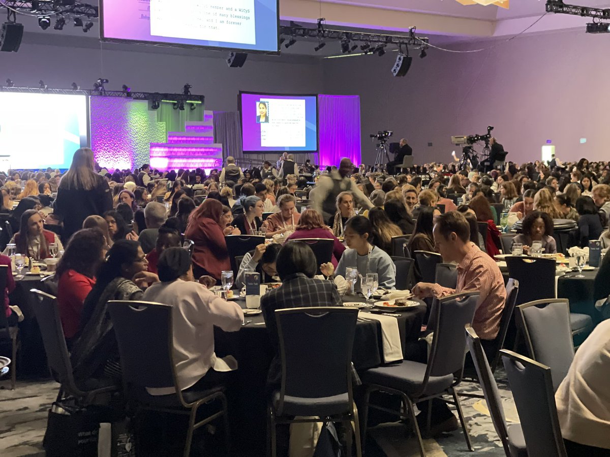 The picture doesn’t do it justice but walking in and seeing 2.1k #womenincybsersecurity will never grow old. #WiCyS2023