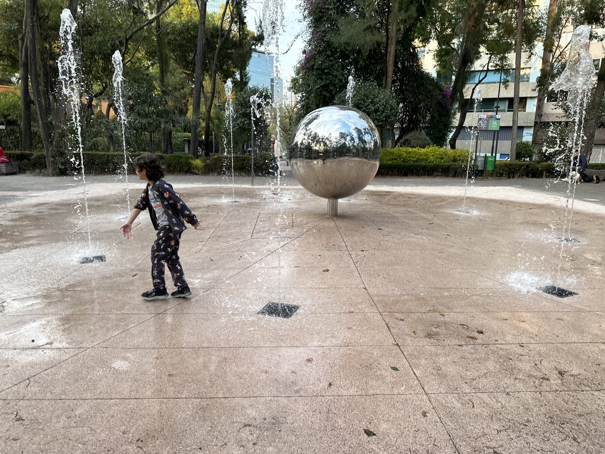 La nueva bola del parque ⁦<a href="/sanjoseinsurgen/">San José Insurgentes</a>⁩ ❤️