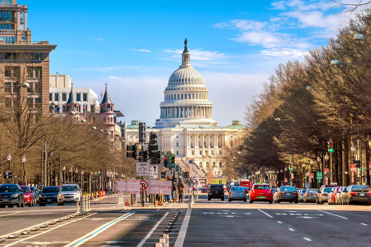 wikiofnerds's tweet photo. A Marvel movie is set to film in Washington D.C. in June.

The movie can be 'CAPTAIN AMERICA: NEW WORLD ORDER' or 'THUNDERBOLTS', or both.
#MarvelStudios #Marvel https://t.co/HiJxpAJ1pU