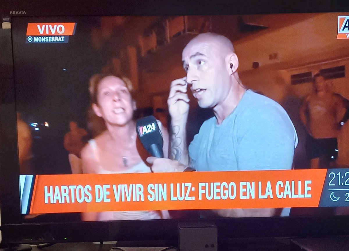 Nika_Rodri's tweet photo. No se aguanta más!!! @alferdez @CFKArgentina @SergioMassa La electricidad y el agua también son un DDHH 
Uds. generaron esta anomia en la que estamos viviendo. https://t.co/Jt6nLVSdQM