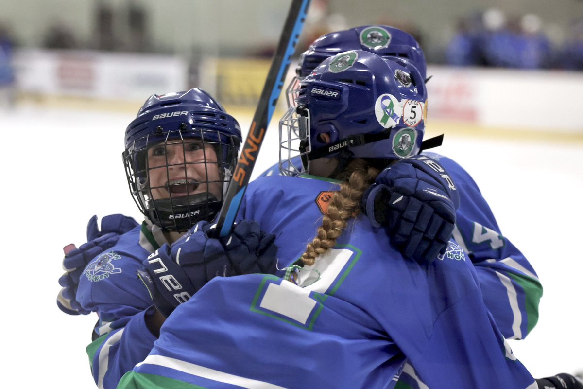 MN Youth State
15B

OMG Black > Eagan (3-1)

Madelyn Ames (📸) gets a goal for OMG Black. Near the end, Eagan’s Adelyn Wieticki (📸) scores to try and make it close. No luck today, OMG Black comes out on top! 

FINAL

Girls’ State > bit.ly/3Tl7pdD