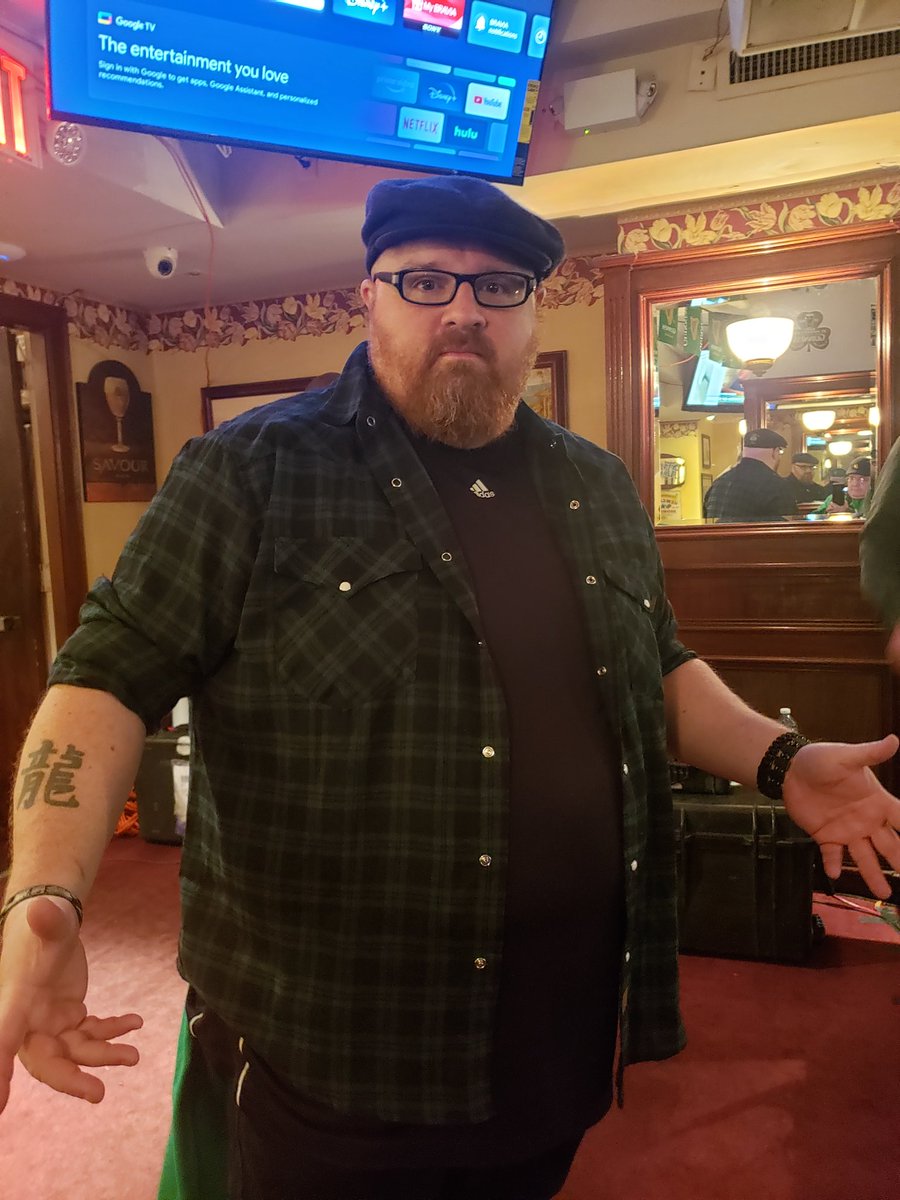 Uncle Eddie tweet media