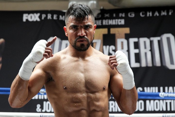RayJack97010720's tweet photo. Breaking News: Adrien Broner vs Victor Ortiz in talks for a welterweight showdown in May 👀🔥 #Boxing https://t.co/Dac2eT7Ien