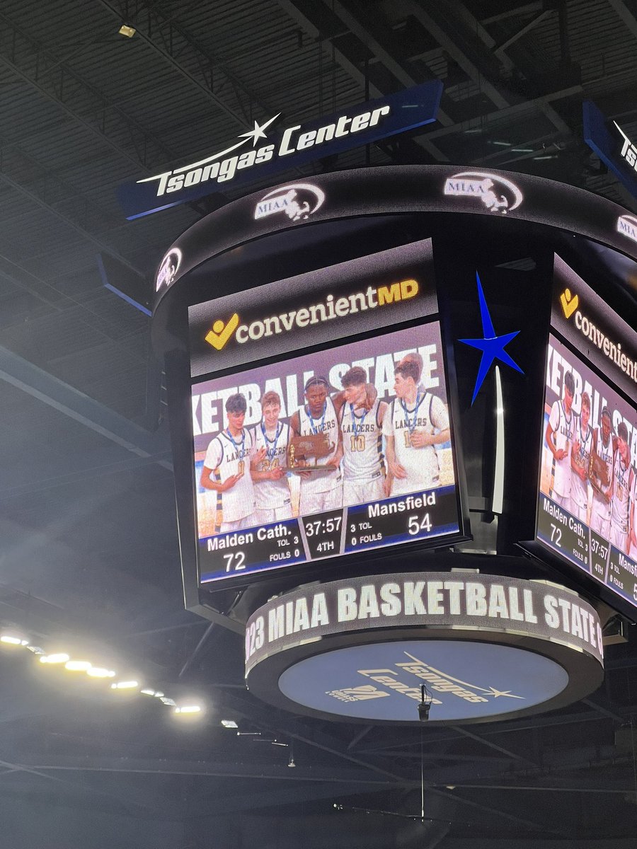 CoachAlisaMC's tweet image. Back to Back Champs! Thank you for giving us an amazing team to cheer for all season!! Congratulations @LancerHoop  and the Lancers on defending your title! #champions #miaachamps #lancerpride #maldencatholic @MCathletics1