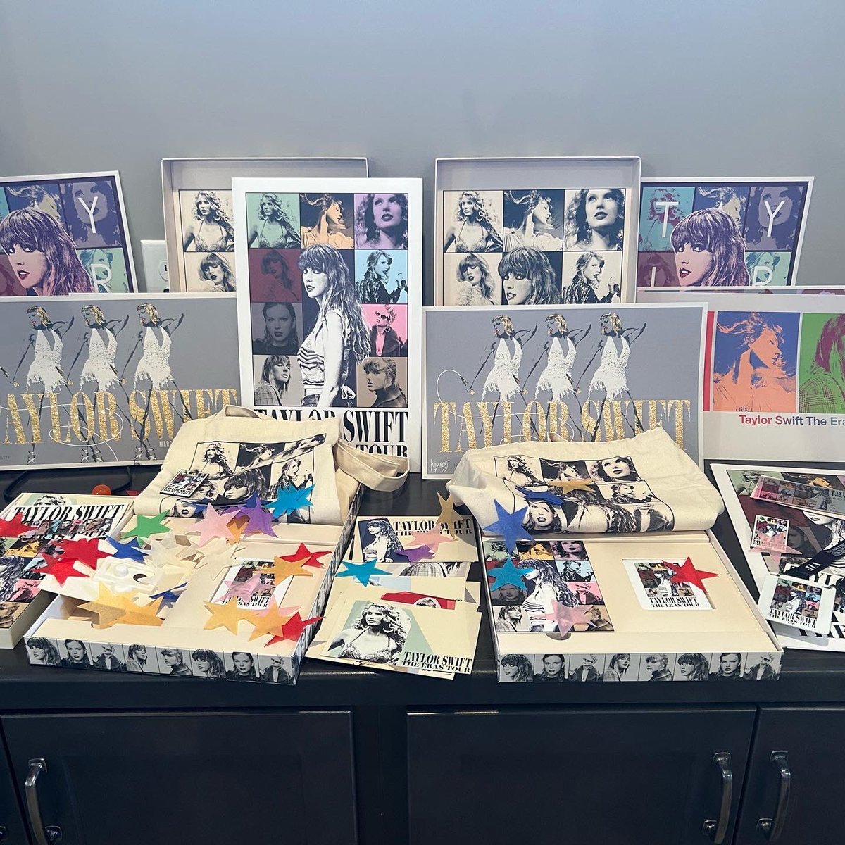 ReneeC327's tweet photo. 8 days until @taylorswift13 in Las Vegas - our VIP boxes came for the show!

💜🎶I had the time of my life with you🎶💜

#vegaststheerastour 
#detroittstheerastour 
#kctstheerastour @taylornation13 https://t.co/p34wkte7Nf