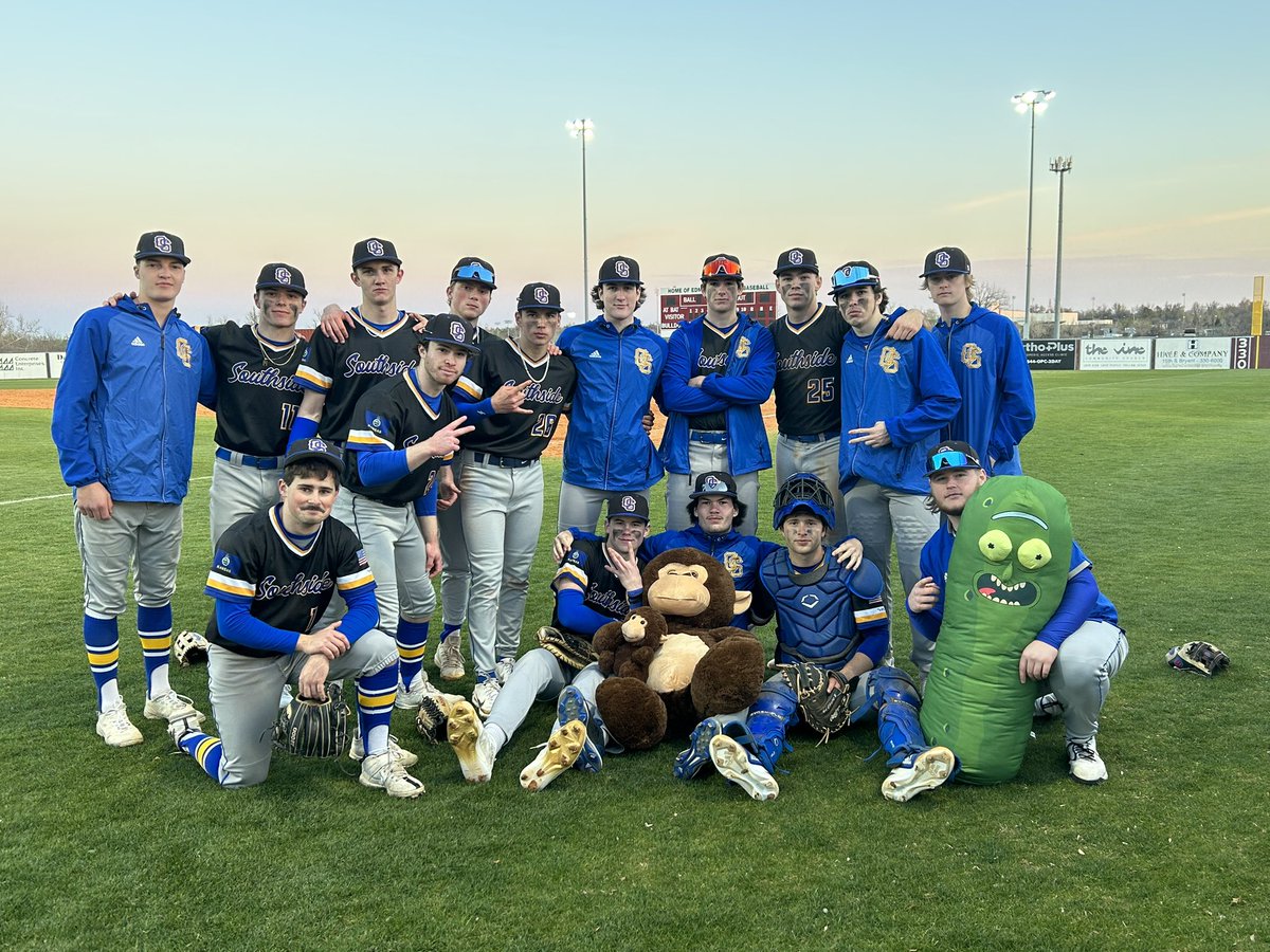 1st game of the season 1st win !!!!  @ Edmond Memorial in OK.  It’s gonna be fun Falcons !!! <a href="/OSouthBaseball/">OSHS Baseball</a> <a href="/OlatheSouthHS/">Olathe South HS</a> <a href="/OS_BirdHouse/">OS Student Section</a> <a href="/OlatheSouthHS/">Olathe South HS</a>