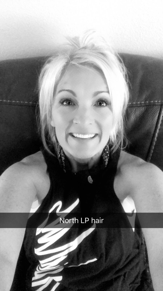 DS405 on Twitter "I love black and whites"