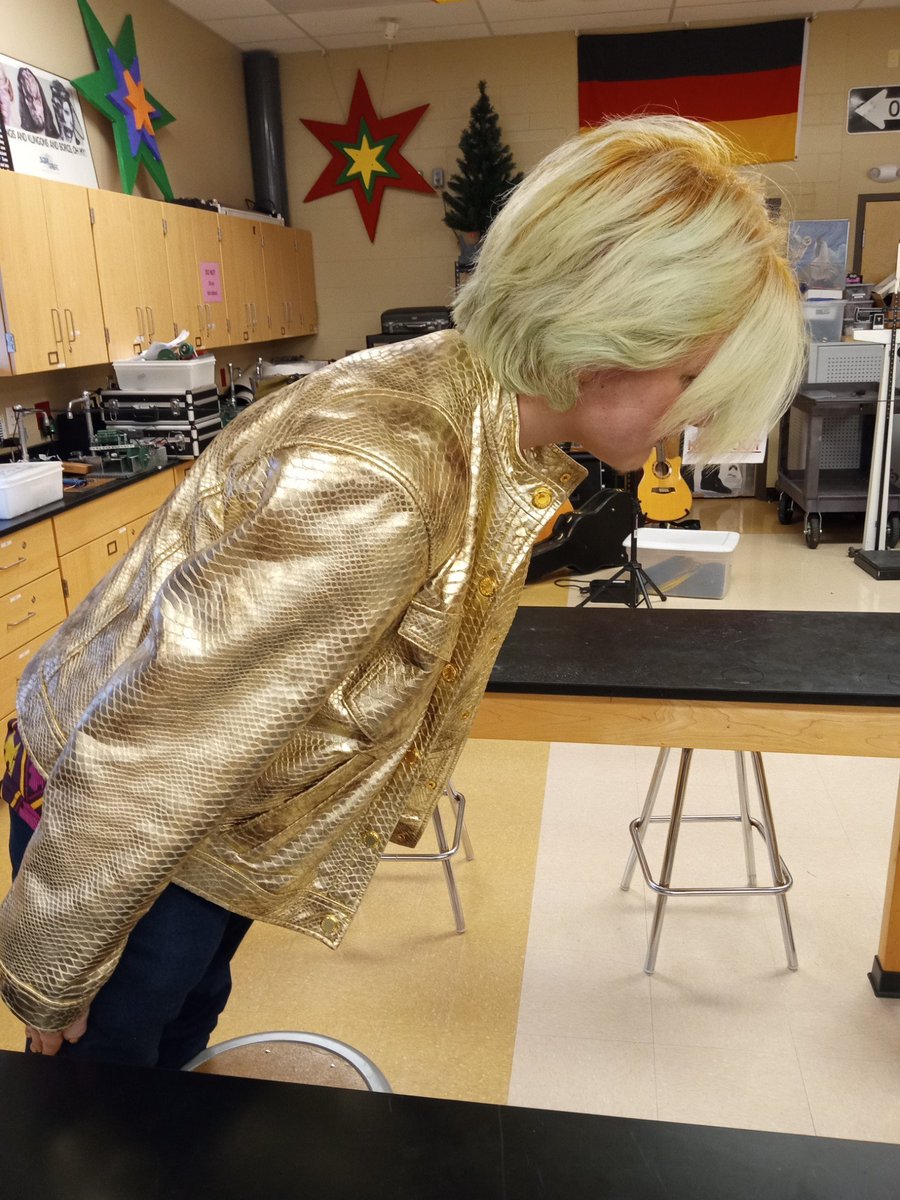 Zanjitku tweet media