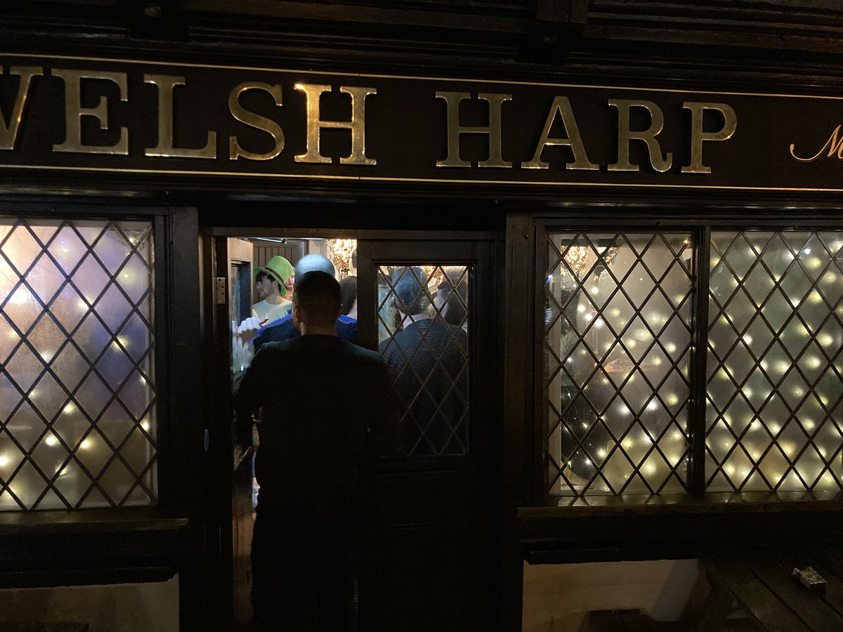 teppeikatori's tweet photo. Every time I bring my #pBone there is a weird competition like oh yeah I can blow it. Happy #StPatrickDay at Welsh Harp #WalthamAbbey #Essex https://t.co/pY8VcQIQzc