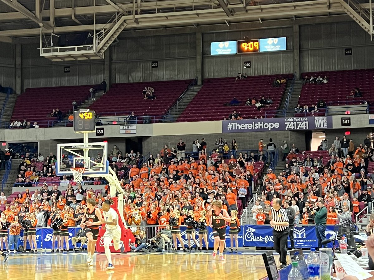 wvprepbb's tweet photo. Shoutout to Elkins High School administration for getting their students and parents down to the game! RESPECT!!!!!! https://t.co/kKqXy7vfPO