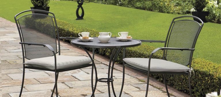 tables2chairs's tweet photo. Transform your outdoor space with the stylish and durable Henley garden table and chairs set from John Lewis. #outdoorliving #gardendecor #Budget2023 https://t.co/DZribH6JVh