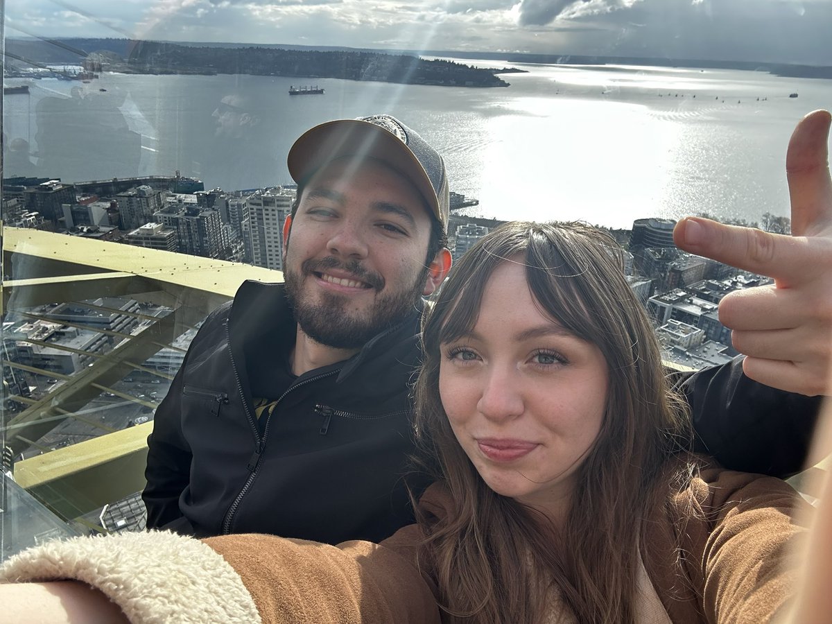 en Seattle con el inge más guapo de todos