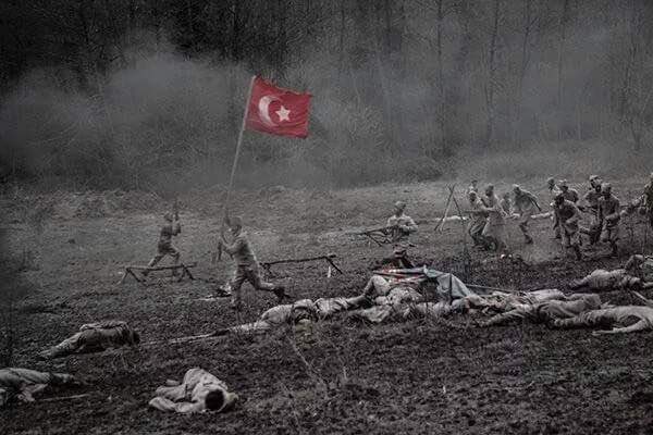 🇹🇷 "... Ben ezelden beridir hür yaşadım, hür yaşarım..." #çanakkalegeçilmez 🇹🇷