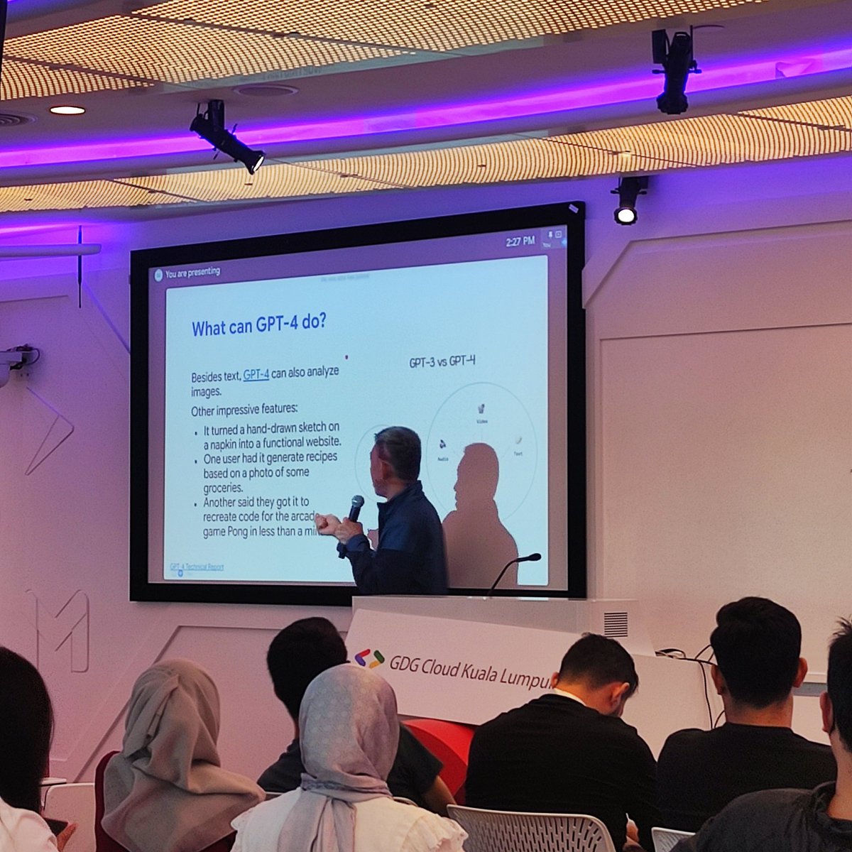 ShatiswaranV's tweet photo. @kuanhoong 
Another great sharing on the advance GPT-4. 
@gdgkl 
@kuanhoong 
@GooglePlayBiz https://t.co/5WOzD9lQVc