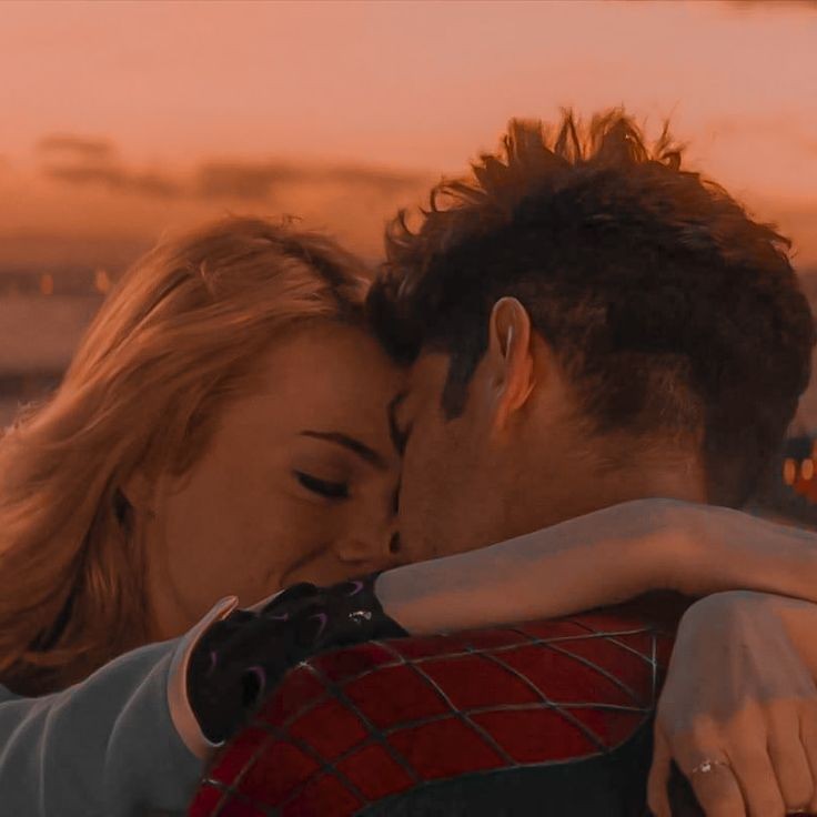 kamiblue's tweet photo. ‹ ִֶָ . ָ࣪       6 maneras de decir “Te Amo” en Marvel ft 800 días Kamieme     —— https://t.co/0MxLE5qIX8
