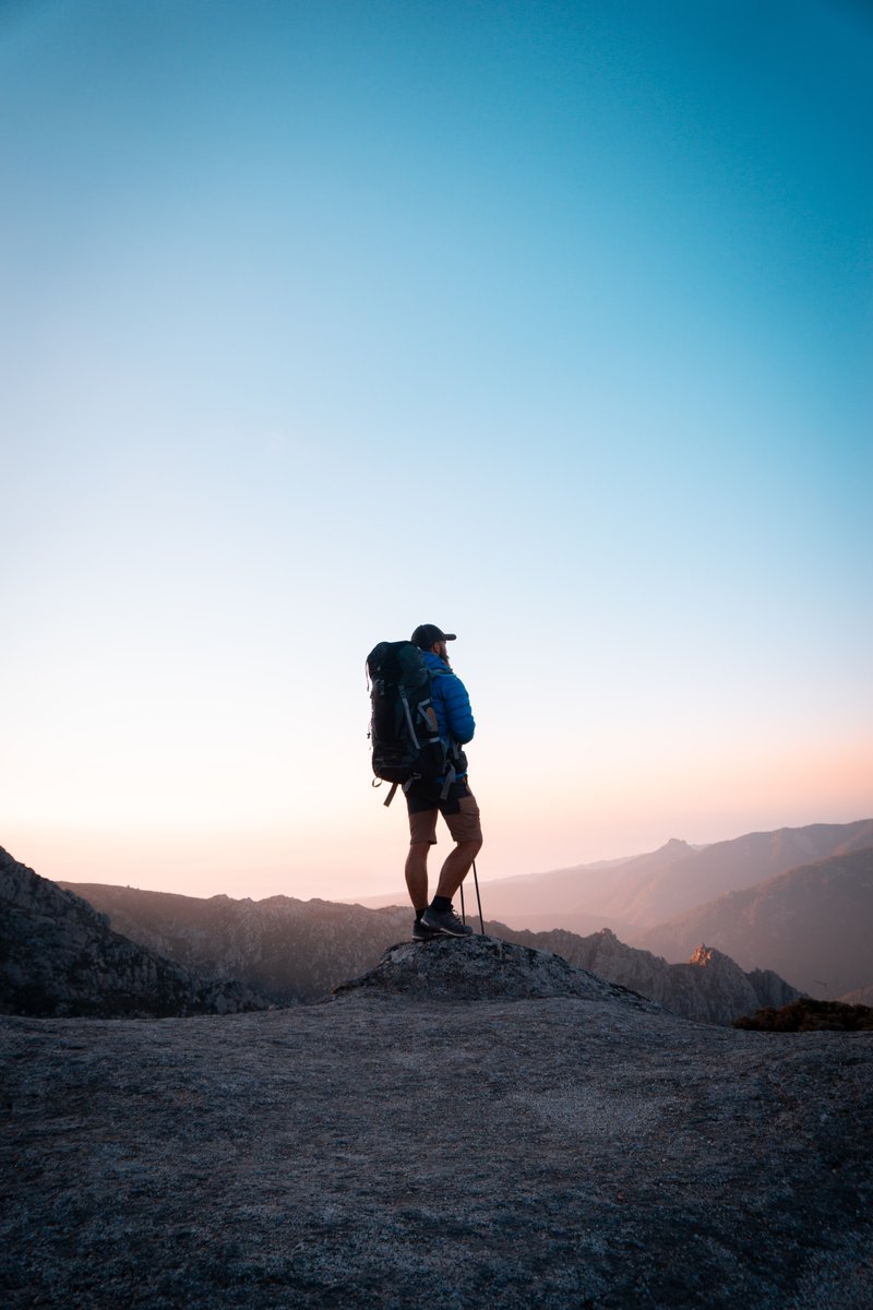 jeremy_7707's tweet photo. Always be ready for the unexpected shot with your camera on hand! 📸 #shutterbuglife https://t.co/qn9S0ajrCF