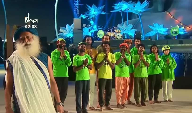 YashasSR3's tweet photo. That was the day we met our Guru(MSR2023)

What could be a greater blessing than meeting the one who started this campaign and Inspired me to take little step for #SaveSoil

"Without you @SadhguruJV many aspects of my life would have been unexplored"

Thank you for all Sadhguru https://t.co/RuIdObsrlE