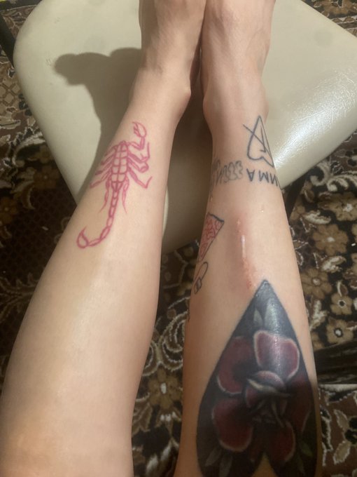 Вчера прям ушаталась ногой https://t.co/DHO9rQJA1D<a href="/tag/%D0%BD%D1%8E%D0%B4%D1%81%D1%8B%D0%BA%D0%B0%D0%B6%D0%B4%D1%8B%D0%B9%D0%B4%D0%B5%D0%BD%D1%8C"class="tags"><span>#нюдсыкаждыйдень</span></a><a href="/tag/%D0%BD%D1%8E%D0%B4%D1%81%D1%8B%D0%BA%D0%B0%D0%B6%D0%B4%D1%8B%D0%B9%D1%87%D0%B0%D1%81"class="tags"><span>#нюдсыкаждыйчас</span></a>