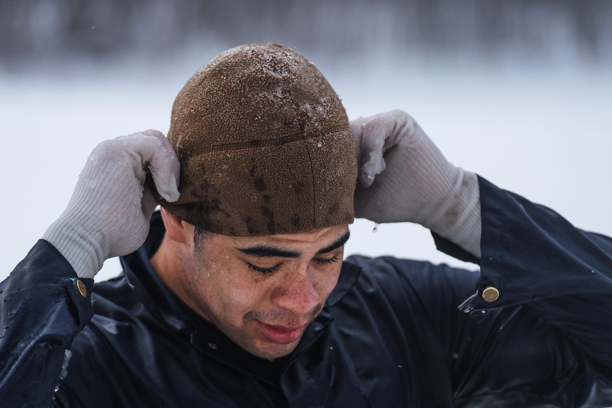 USArmyEURAF's tweet photo. And you thought it was cold outside where you're at...
#Soldiers assigned to the 183rd Cavalry Regiment, @VaNationalGuard, recently conducted the polar plunge portion of winter survival training at #ArcticForge 23 in Finland.
#StrongerTogether #MakingaDifference https://t.co/a8roI8Z2Ec