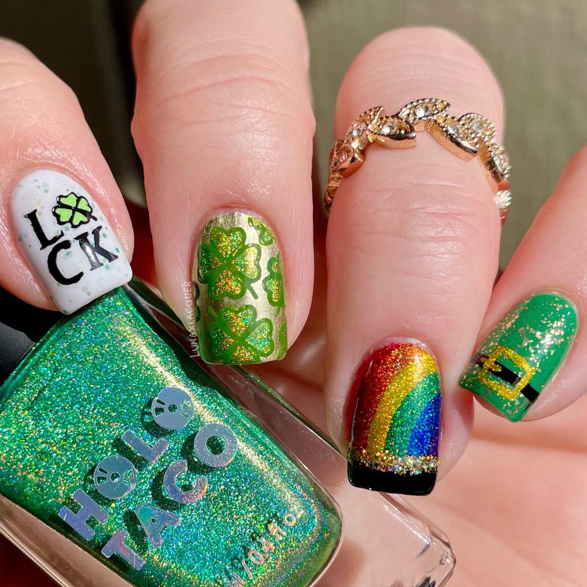 lunaxlacquer's tweet photo. Happy St. Patrick's Day!🍀#stpaddysday #StPatrickDay #nails #stpatricksdaynails #StPatricksDay2023 #green #nailart https://t.co/tim9FmHpe0