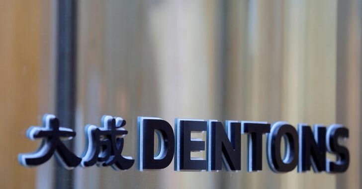 Reuters's tweet photo. Dentons’ fee fight with ex-partner is now a constitutional battle between N.Y., Calif https://t.co/ZMew1949tZ https://t.co/2pOWQt3BJ2