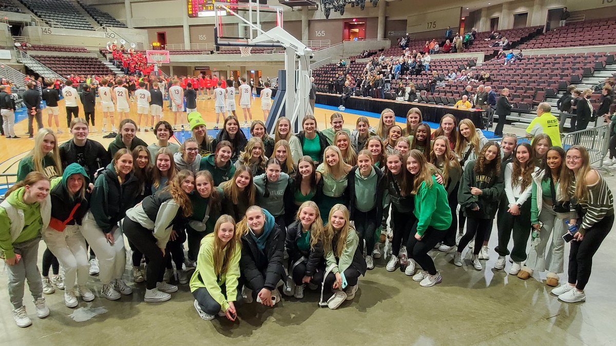 LSCougarTF's tweet photo. Love our @LSCougarHoops boys!  Way to leave it on the floor tonight 💪 https://t.co/6KomHkOlhX