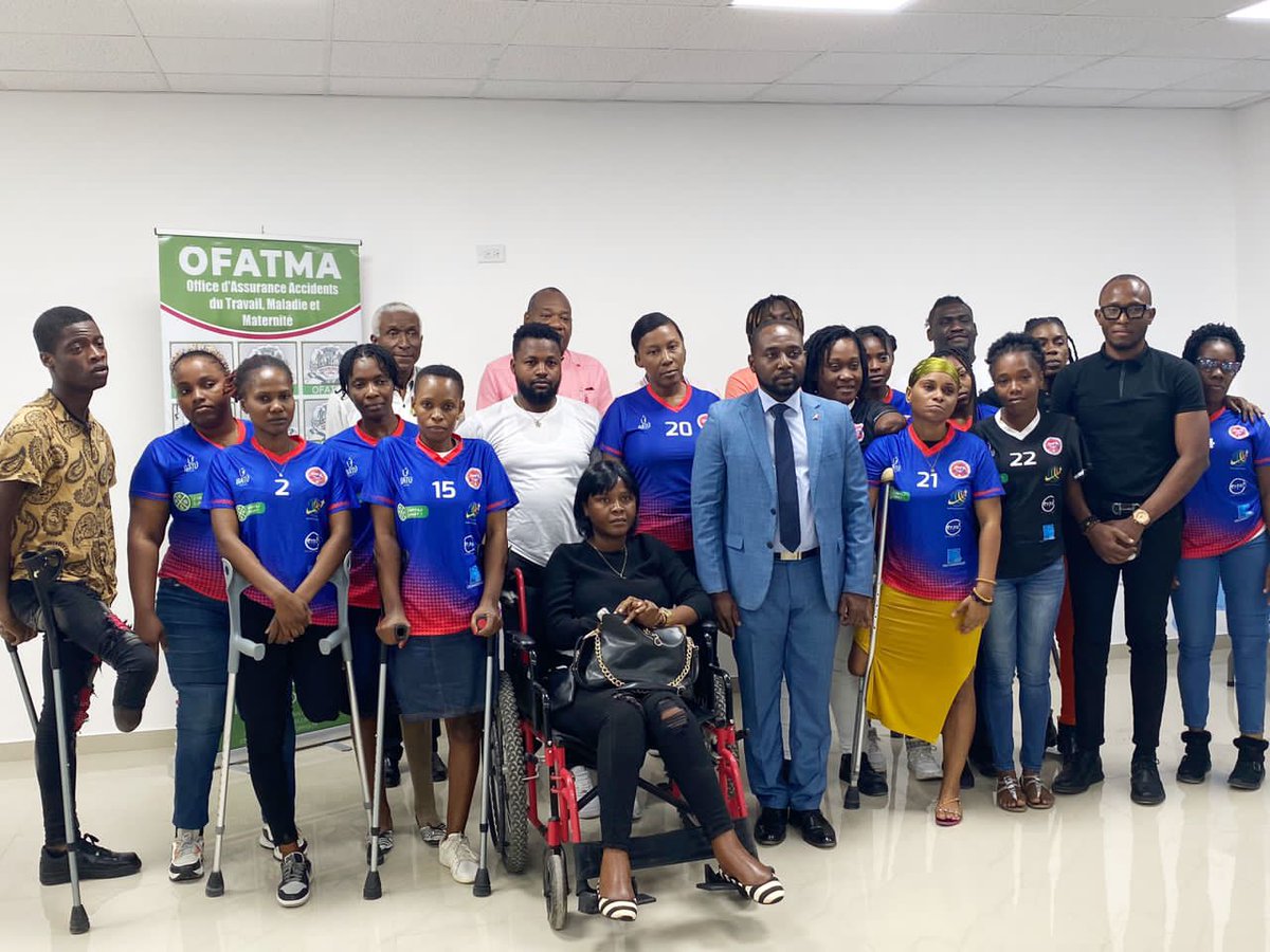 rochefelle2013's tweet image. L' OFATMA renforce sa présence auprès des communautés en situation de vulnérabilité . Sa stratégie de communication RSE vise à garantir l'accès au soin de santé des personnes en situation d'handicap. 

#communicationpublique
#RSE