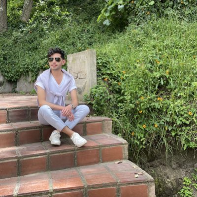 gerc_romo's tweet photo. #NuevaFotoDePerfil https://t.co/ZoWlDYY9Sj