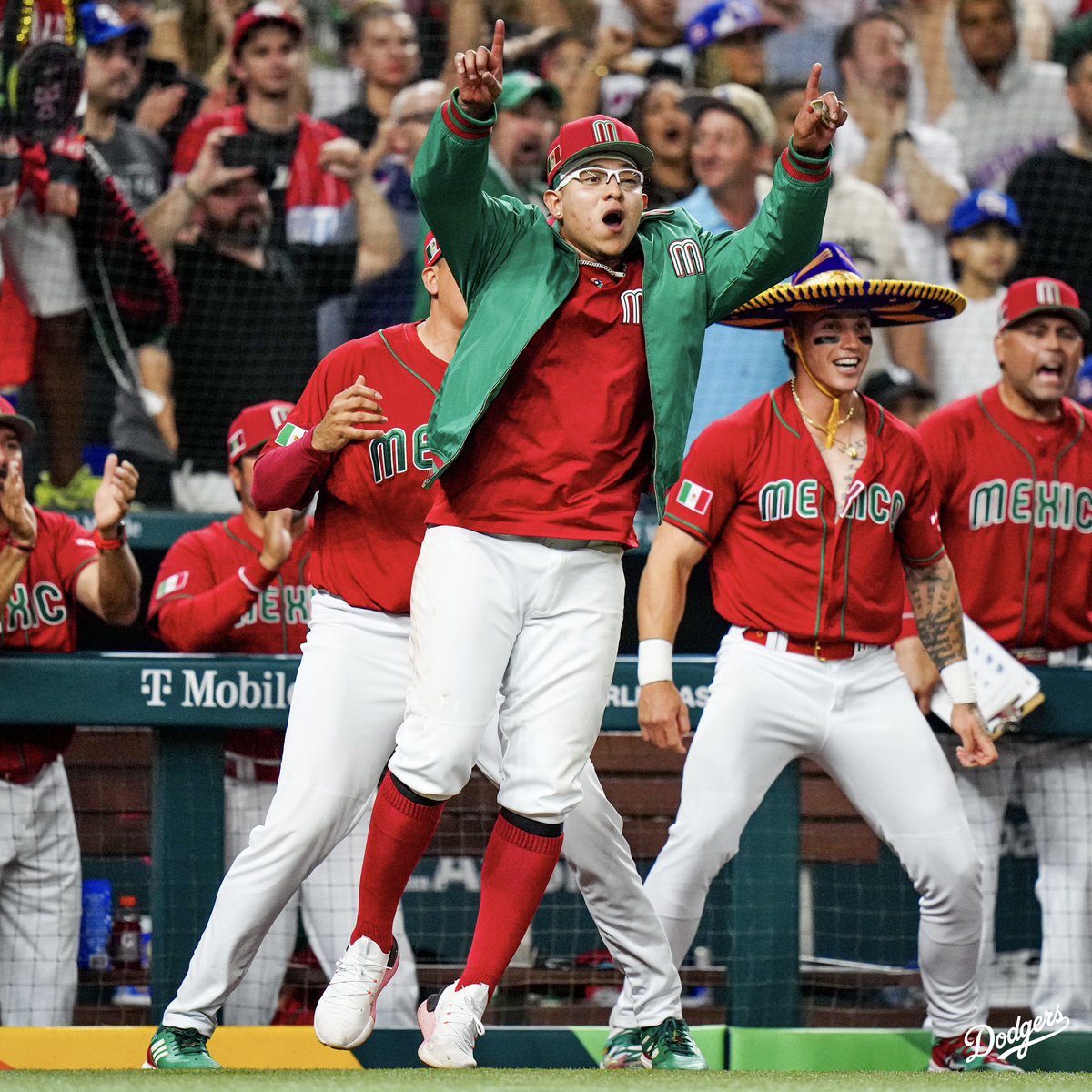 Dodgers's tweet photo. Mexico is moving on. Congratulations Julio and Austin! 🇲🇽 https://t.co/nj7L2lOnPB