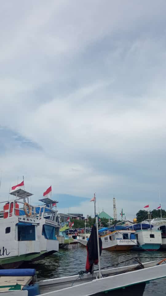 annourcharity's tweet photo. 😇🤲🏻💐📢BISMILLAHIRRAHMAANIRRAHIIM Selamat Hari Sabtu Tweeps 🙏🏻😁Kapan yah bs k Pulau Bonetambung Lagi 🤔Jiwa Mancing ku Meronta 😅🎣🐡🐠🐟 #StrikeWeekend Colek Abangnda @PangestoeRonal @NediSetiadi Broer @Dionattello Ukhty yg Hobby Mancing ada g 🤔Blvd Niece @anditenrimahrun https://t.co/OkhauUeRJn