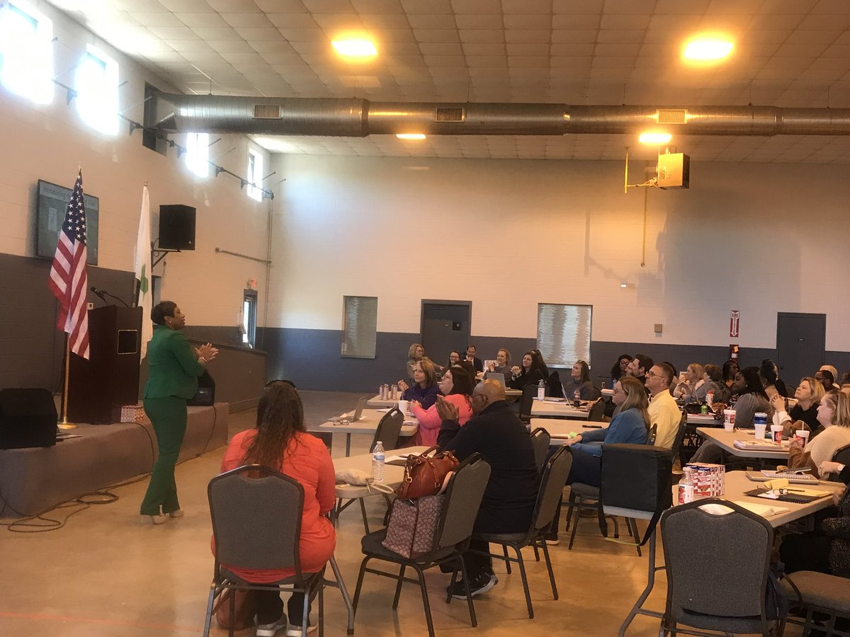 MarcyBurroughs's tweet image. Great day spent with ALSDE Special Education Services supporting teachers in @MarengoCoBOE on Effective Tiered Instruction, Co-Teaching, Proficiency Scales, and much more! #BetterTogether #TieredInstruction
