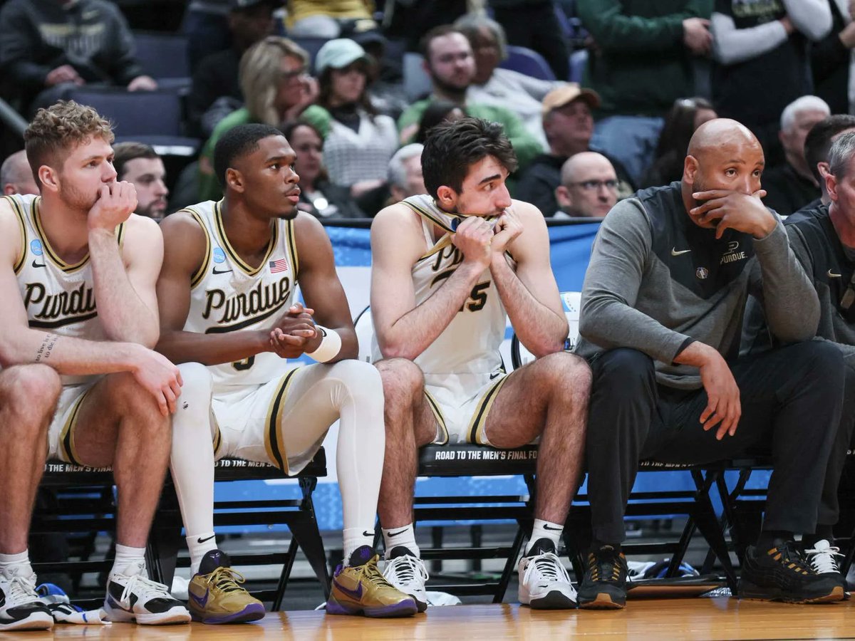 Barstool Sports on Twitter "Disgusting Someone In Purdue's Locker