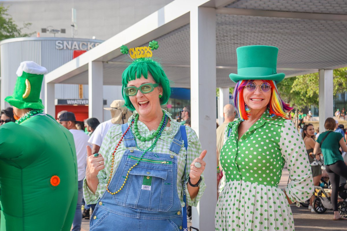 CityofTampa's tweet photo. L U C K Y 🍀 Happy #StPaddy's Tampa! Thank you to everyone who joined us for #RiverOGreen!  🇮🇪 
Get home safe! https://t.co/ilSqmMxuPu