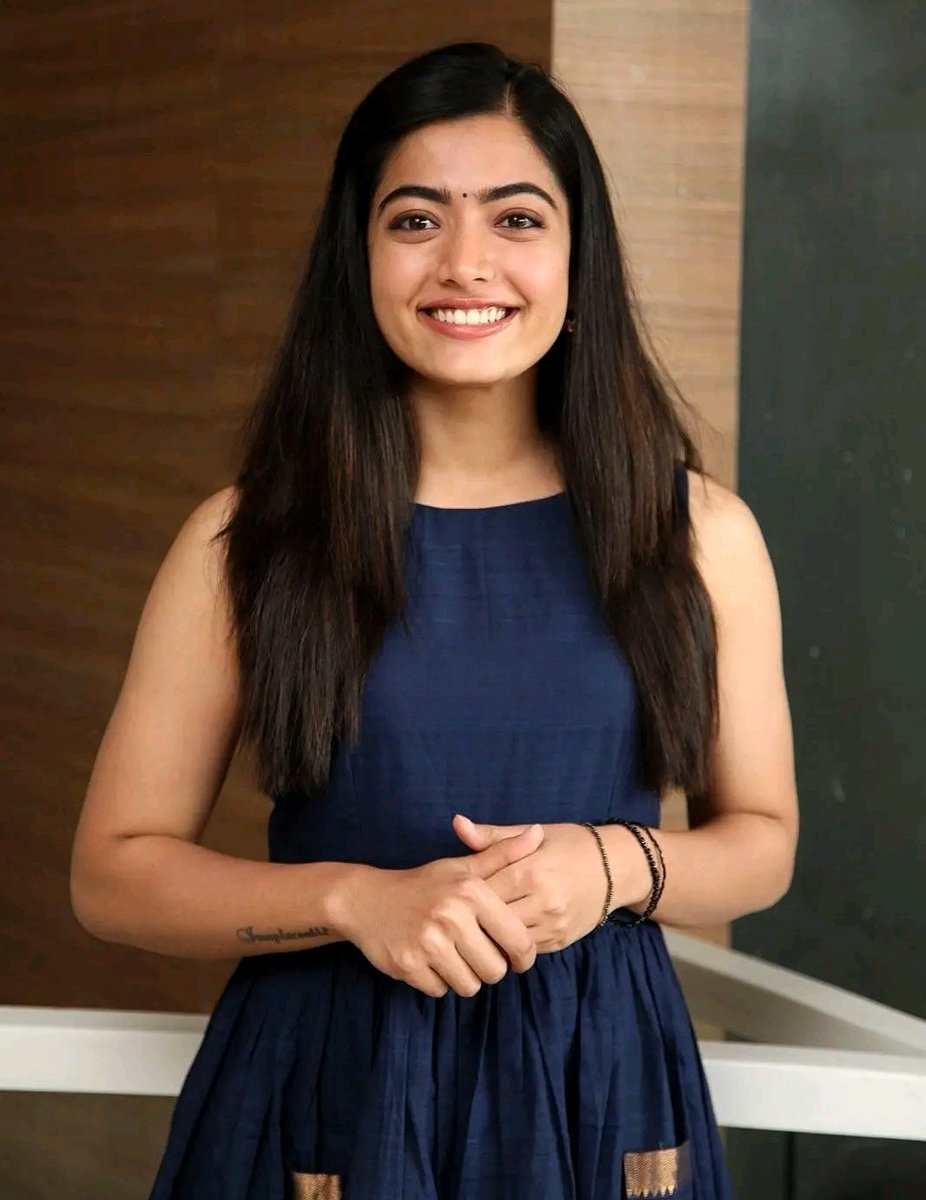 Good morning to Rashu❤... and my all twitter friends💖💗
<a href="/iamRashmika/">Rashmika Mandanna</a> 

#RashmikaMandanna