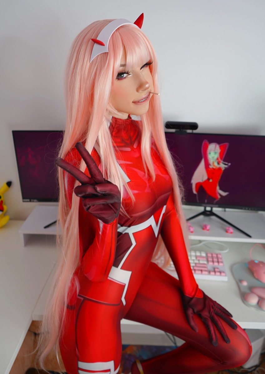 avakitxo's tweet photo. can i be ur anime gf? https://t.co/K0NqcNIFfk