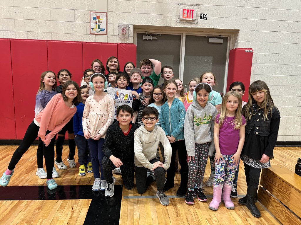 Loon Lake Elementary tweet media