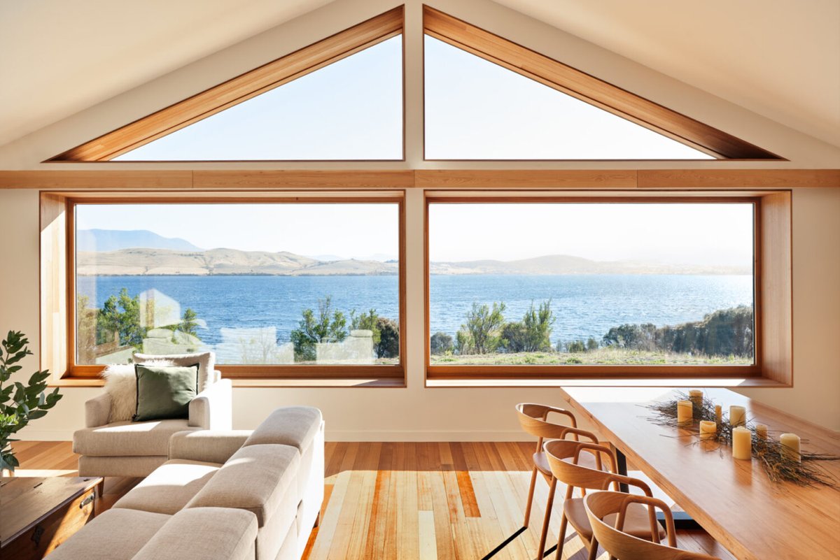 homeshelf's tweet photo. This week at homeshelf: We take a look at Renew's Sustainable House Day with free online sessions this Sunday March 19th, plus our home of the week by H&amp;L Victoria - https://t.co/jWExhUTJAq https://t.co/TApBFFVFyn