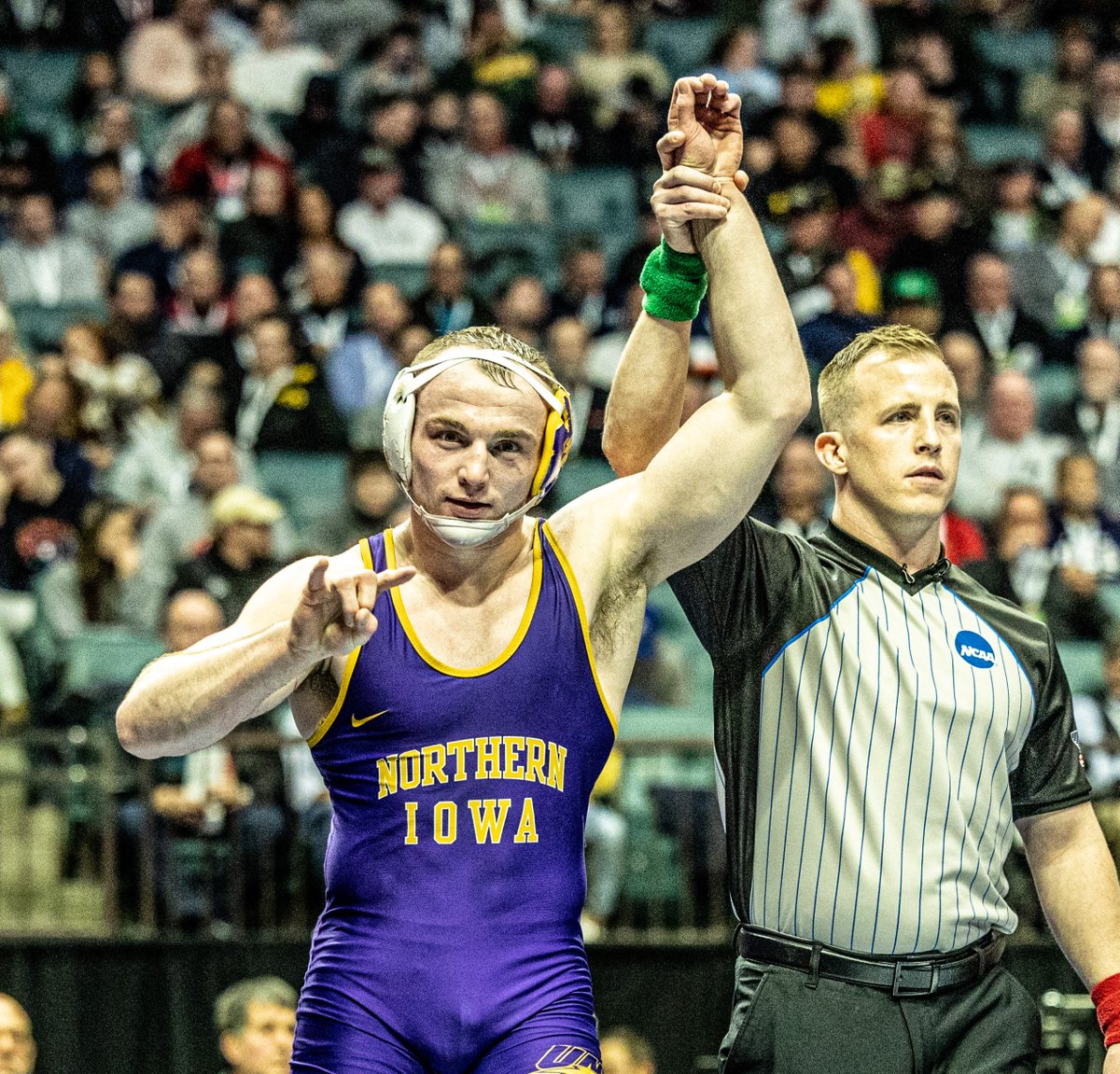 𝐍𝐞𝐱𝐭 𝐒𝐭𝐨𝐩 ➡️ 𝐍𝐂𝐀𝐀 𝐅𝐈𝐍𝐀𝐋𝐒!!!

Parker Keckeisen will compete for his first national championship tomorrow night in Tulsa! Primetime on ESPN at 6 p.m. CT! 🤼 🏆 

#PantherTrain | #EverLoyal | #NCAAWrestling