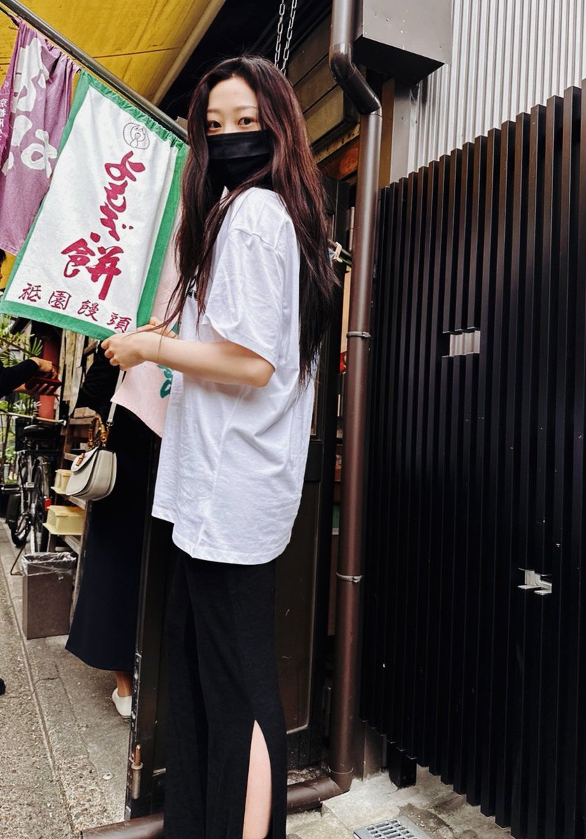 َ (@gisellehours) on Twitter photo 