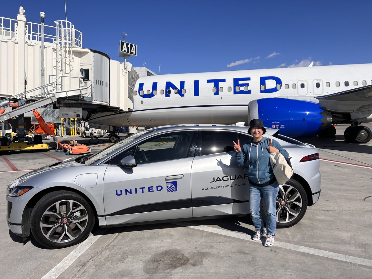 mjkhfa's tweet photo. Thanks for the ride @united ! https://t.co/euNsl7FEtb