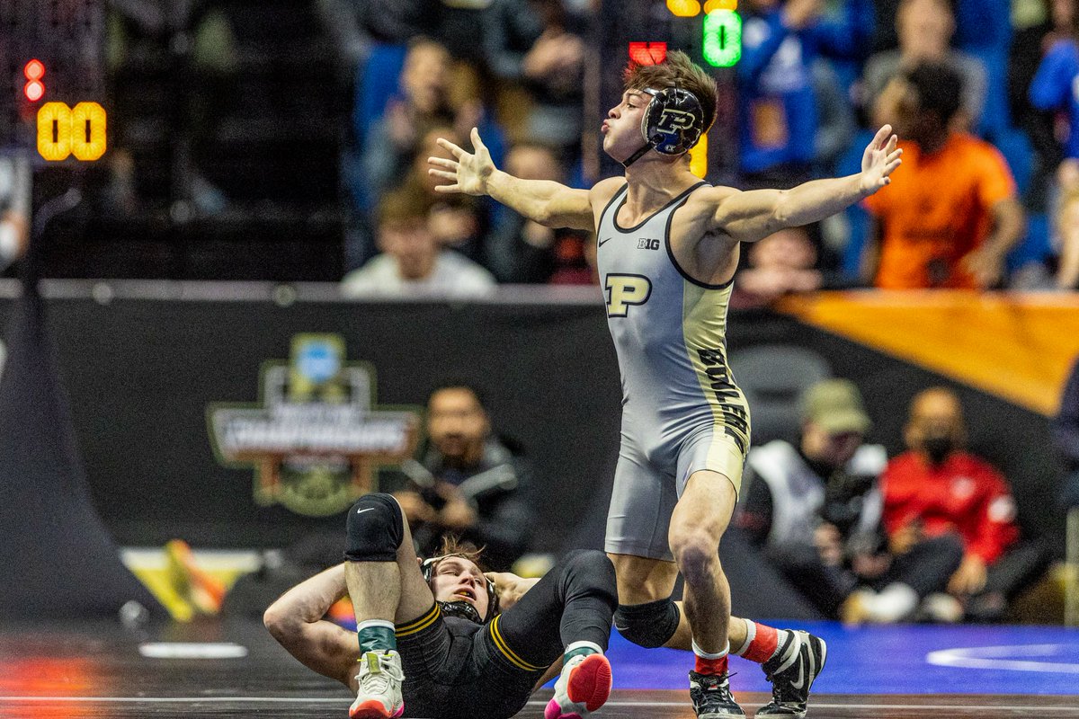 PurdueWrestling's tweet photo. No, we're not dreaming. Matt really did that 😤 https://t.co/1O7TGe0H7J