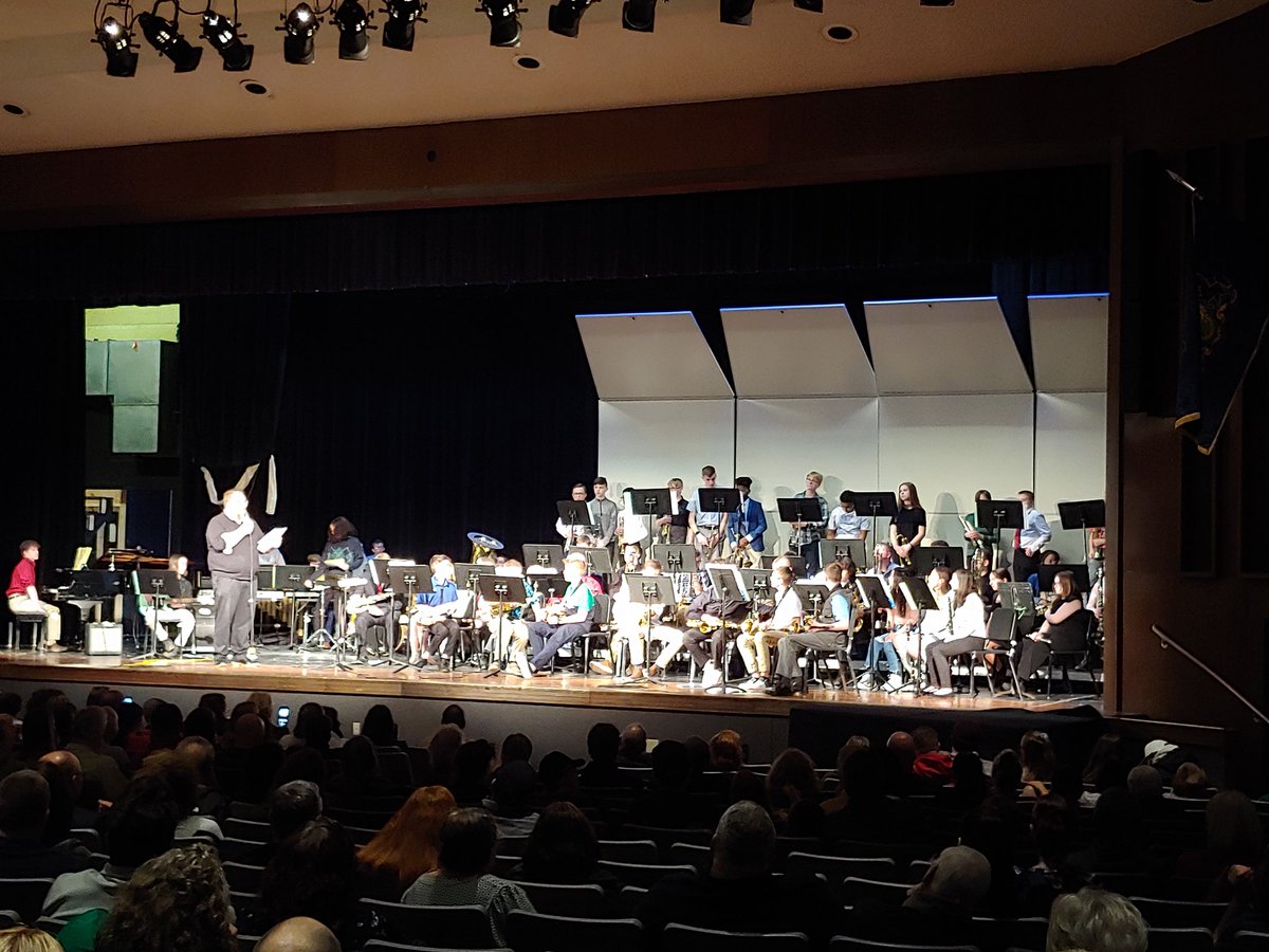 Mr. Small tweet media