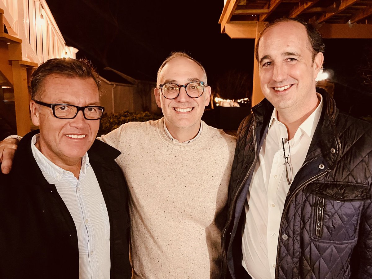 IRI_es's tweet photo. Tres generaciones de profesionales que han dirigido el trabajo de @IRIglobal en #Guatemala🇬🇹 y #Honduras🇭🇳. Nuestro Director para #AmericaLatina y el #Caribe @GarrastazuTony (2011-2017) @pfgajardo (2017-2019) @RicoBernardoJ (2021-actualidad). #IamIRI #SomosIRI https://t.co/SyfSVguhaD