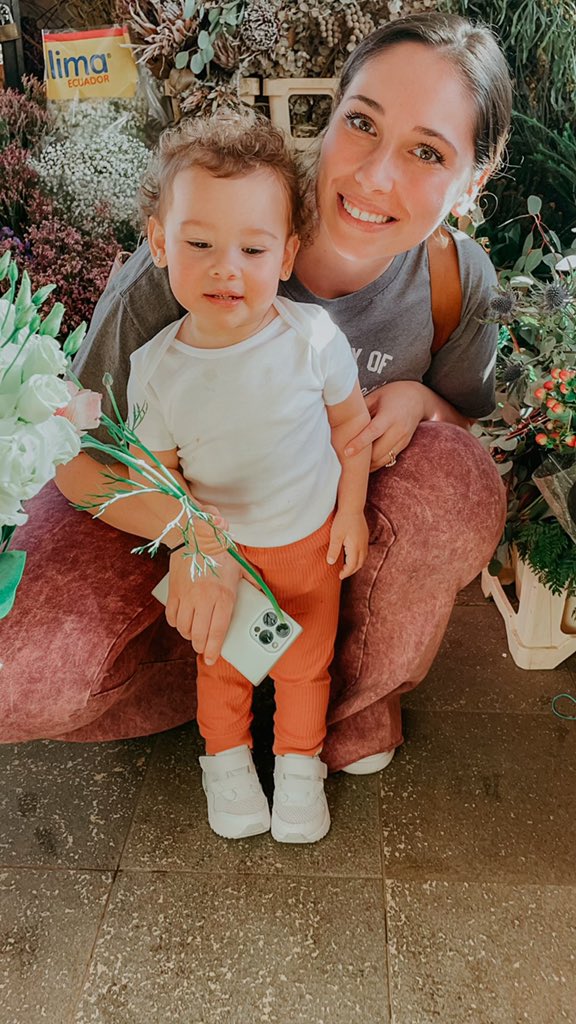 _DevinCThompson's tweet photo. My girls ❤️ https://t.co/NpH5Tumq1z
