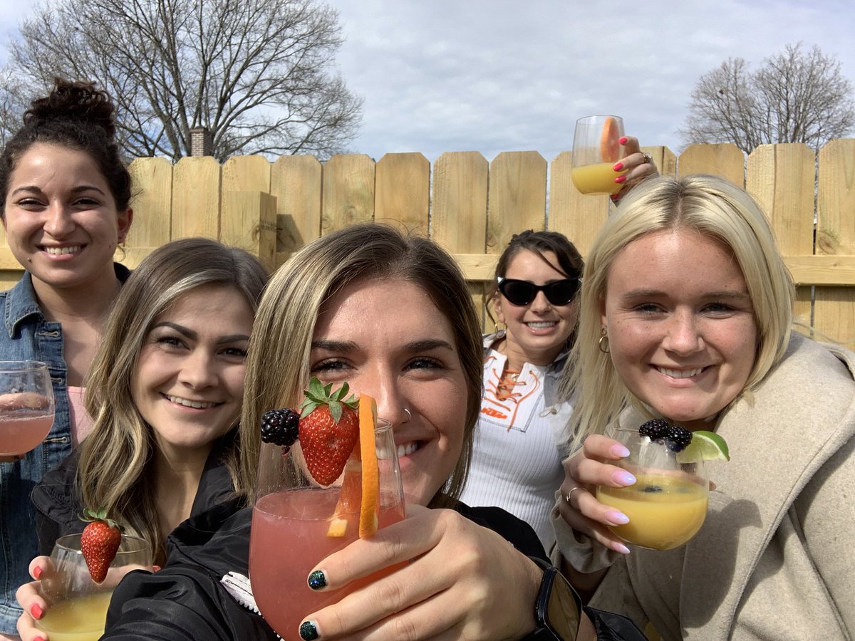 KayComp's tweet photo. The last social thing I remember doing before lockdown began 3 yrs ago was having homemade boozy brunch with my gf’s🤍🥂 https://t.co/BNKS3xnq0Z