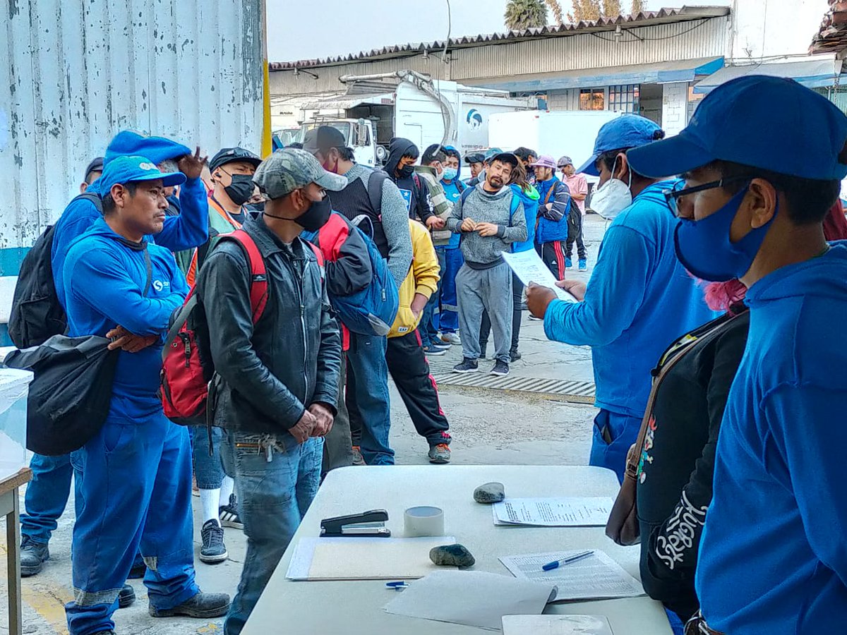 soylizmedranooo's tweet photo. 🌐#Ahora 👇
La @CTMPuebla felicita a las y los Trabajadores de la Recolección
🥳🥳¡MUCHAS FELICIDADES! 🎉🎊🎈
#Sindicato18deEnero #SUPSA #DíaInternacionalDelRecolector
@leobardosoto @CTM_MX @CarlosAceves_ https://t.co/i4TolV2W5C
