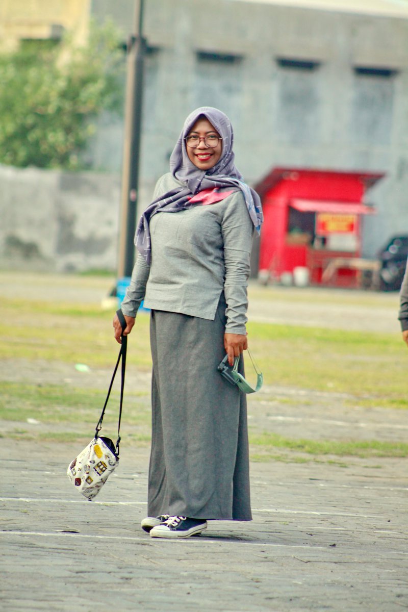 Firitri01's tweet photo. Akhir pekaaaan...saatnyaaaaa...
Bukan jalan-jalan yaah...
tapiii....Jalan Nyamnyam 🥰#penulis #mojokerto #firi #firitri #penulismojokerto #cerita #ceritamojokerto #penulis_mojokerto #kisah #writing #serbaserbi #serbaserbimojokerto #nyamnyam https://t.co/PPk2FOa7Yt