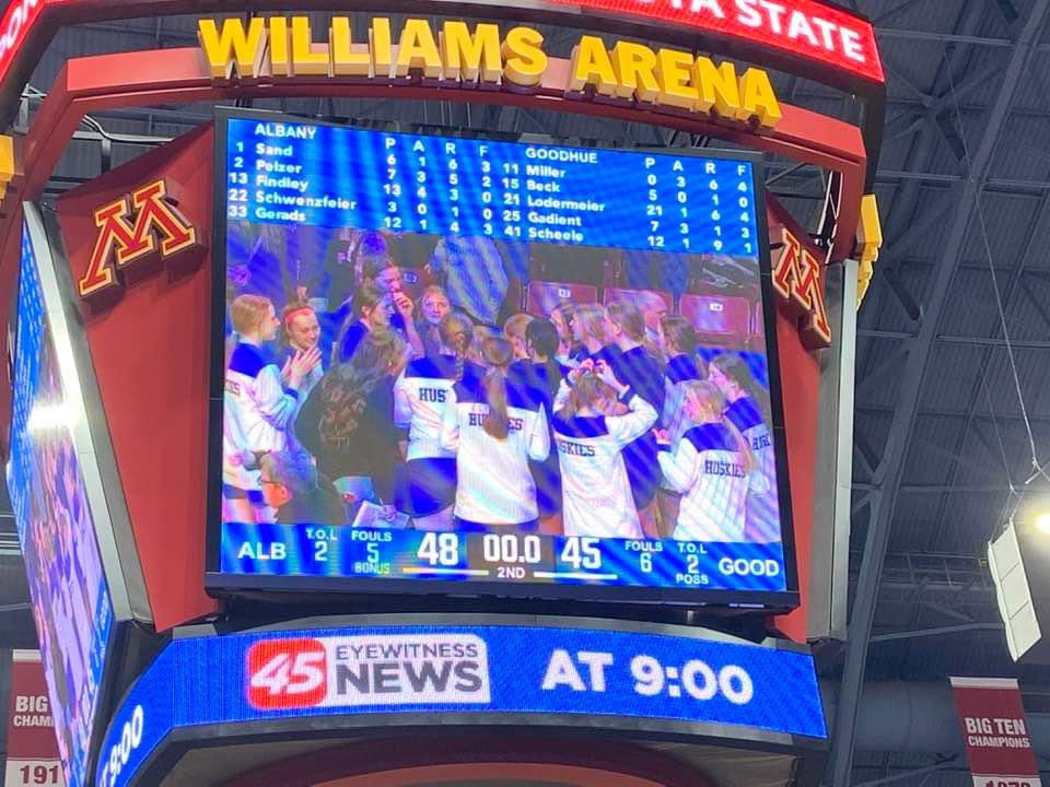 GirlsHuskies's tweet photo. State Championship Bound!!! What a great day to be a Huskie!!!!! #purplepride https://t.co/3Xui6si2oE