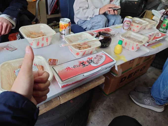 ガレージ飯!!!!!!! 