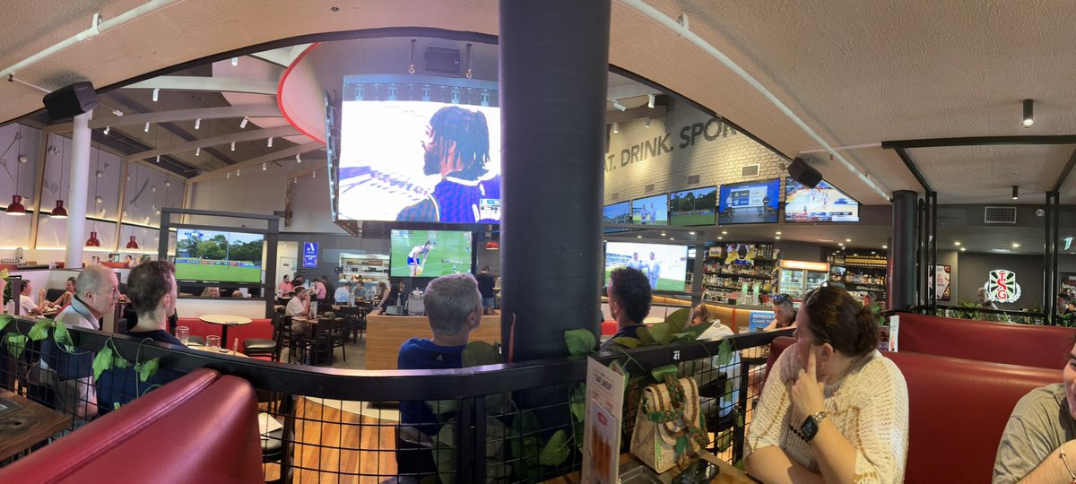 TimboAussie79's tweet photo. Iโm in sports heaven ๐ฅฐ #sportingglobe ๐ป https://t.co/YYZloh5HJt